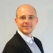 Professor Lukas Löhlein