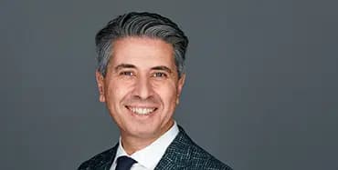 Stéphane J.G. Girod
